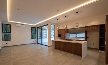 Casa en Venta en Vía Cumbres, Cancún