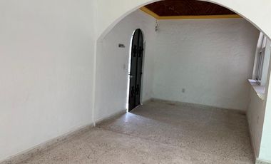 Casa en Venta en Col lomas de Palmira, Jiutepec, Morelos.