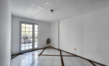 Casa en renta para oficinas o consultorios colonia Panorama León Guanajuato