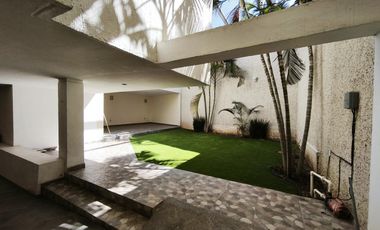 Casa en renta para oficinas o consultorios colonia Panorama León Guanajuato