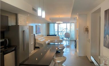 Alquiler de Apartamento en PH Yacth Club, Avenida Balboa