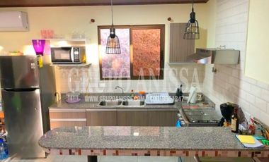 Se Vende Cabaña en Altos del Maria  Cod. 3561347