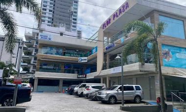 ALQUILER LOCAL EN  FLOR PLAZA