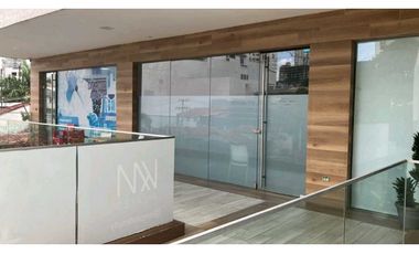 ALQUILER LOCAL EN  FLOR PLAZA  105 mt2 PISO 2