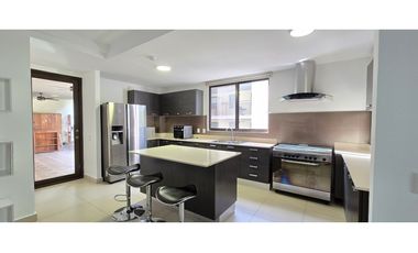Alquiler de Apartamento Linea Blanca en River Valley - Panamá Pacifico
