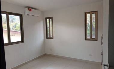 CASA EN ALQUILER WOODLANDS PANAMA PACIFICO