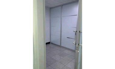 OFICINA EN PUNTA PACIFICA TORRES DE LAS AMÉRICAS 240M2