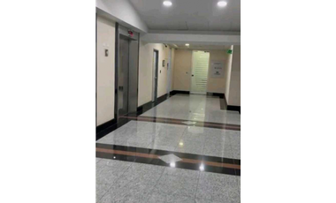 OFICINA EN PUNTA PACIFICA TORRES DE LAS AMÉRICAS 240M2