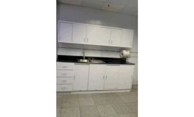 OFICINA EN PUNTA PACIFICA TORRES DE LAS AMÉRICAS 240M2