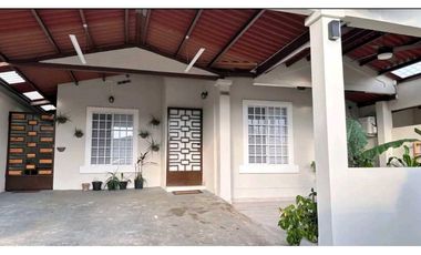 VENDO CASA EN COSTA VERDE ISLA DE MONTELIMAR