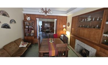 CHALET DE 4 AMB EXCELENTE UBICACION