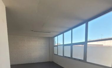 ALQUILER OFICINA COMERCIAL EN EDIFIO DE CATEGORIA EN RAMOS MEJIA