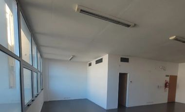 ALQUILER OFICINA COMERCIAL EN EDIFIO DE CATEGORIA EN RAMOS MEJIA