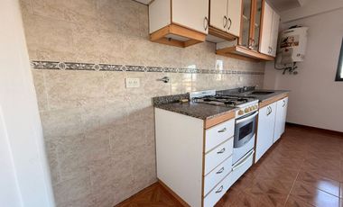VENTA DEPARTAMENTO 2 AMBIENTES BALCÓN