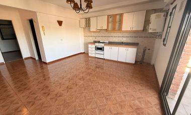 VENTA DEPARTAMENTO 2 AMBIENTES BALCÓN