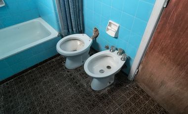 VENTA PH 4 AMB EN 2 PLANTAS ENTRADA INDEPENDIENTE