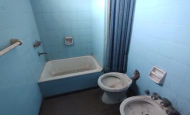 VENTA PH 4 AMB EN 2 PLANTAS ENTRADA INDEPENDIENTE