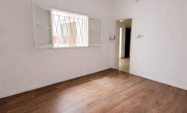 Alquiler Lanús Ph Patio Reciclado S/Expensas