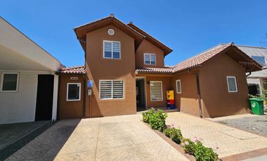 Casa en arriendo en LAMPA