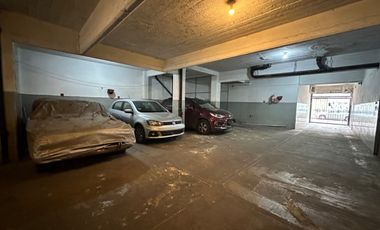 VENTA COCHERA PB. OLIVOS. METROS AV. MAIPU.