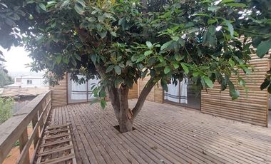 Casa en Venta en OPORTUNIDAD EN MIRAFLORES ALTO – CASA CON GRAN TERRENO EN VIÑA DEL MAR