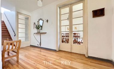 Casa en Venta en Condell - Francisco Bilbao