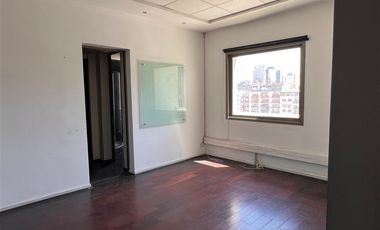 Local Comercial en Venta en Agustinas 715