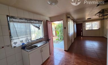 Casa en Venta en ALTAMAR / LO ERRÁZURIZ con 2 Propiedades