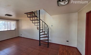 Casa en Venta en ALTAMAR / LO ERRÁZURIZ con 2 Propiedades