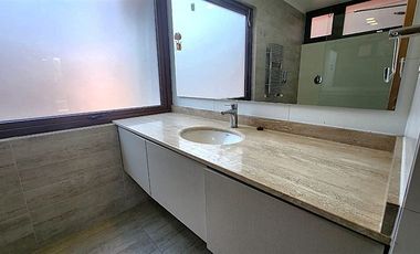Casa en Venta en LOS PRESIDENTES CON AVDA. LAS PERDICES