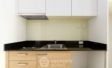 1-BR Condo at Circle Condominium near MRT Phetchaburi
