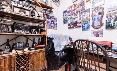 Casa a refaccionar en esq, V Dominico. OPORTUNIDAD