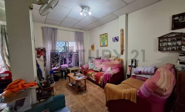 Se Vende Casa en Mucho lote 1- Tercera Etapa - KariG