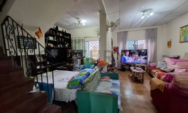 Se Vende Casa en Mucho lote 1- Tercera Etapa - KariG