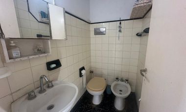 VENTA CASA 3 AMBIENTES A RECICLAR MIRAMAR