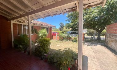 VENTA CASA 3 AMBIENTES A RECICLAR MIRAMAR