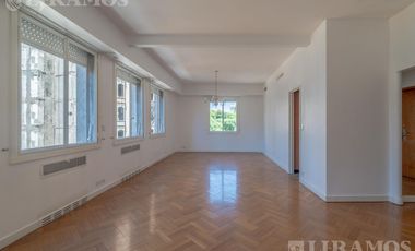 Edificio Kavangh. Alquiler sin muebles.