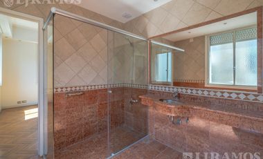 Edificio Kavangh. Alquiler sin muebles.