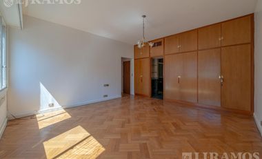 Edificio Kavangh. Alquiler sin muebles.