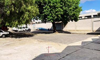 Se renta bodega con oficinas en La Libertad