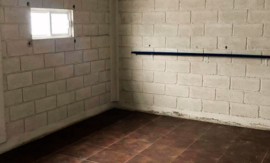 Se renta bodega con oficinas en La Libertad