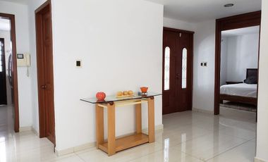 CASA EN VENTA CON ALBERCA COL.LA NORIA