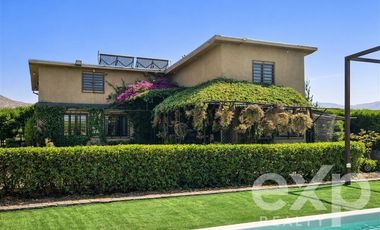 Casa en Venta en Condominio Glof Santa Sara, Batuco