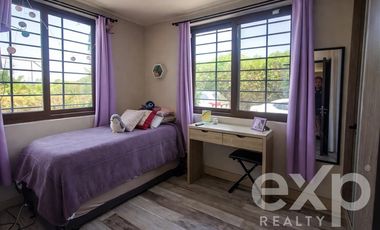 Casa en Venta en Condominio Glof Santa Sara, Batuco