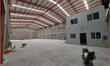 Venta Nave Industrial de 930 m² en Santa Catarina