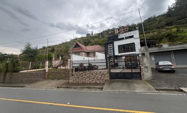 Oportunidad hermosa propiedad en Venta Tres Pisos - Gualaceo