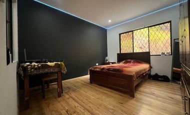 Oportunidad hermosa propiedad en Venta Tres Pisos - Gualaceo