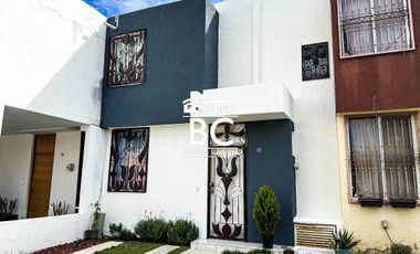 Casa en venta en Jardines del Valle