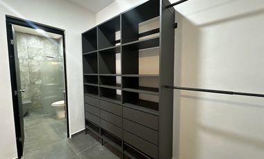 Casa en renta en valle balcones de Santa María