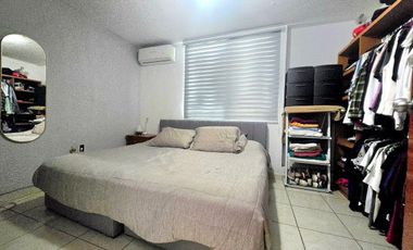 Casa en venta, Fraccionamiento Flores del valle